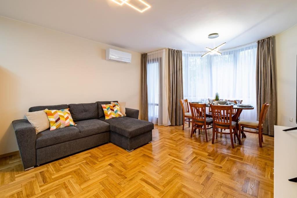 Varna Central 2Bdrm Apartment Dış mekan fotoğraf